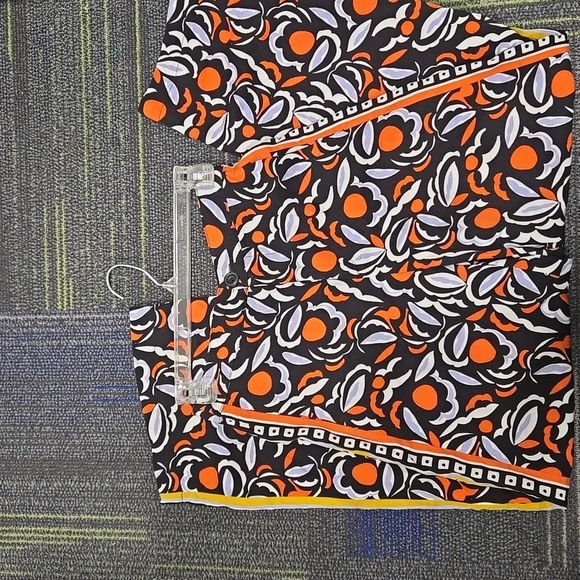 Anthropologie Breezy Straight Pant Red Motif Print Pants-Size 2 - Picture 11 of 17